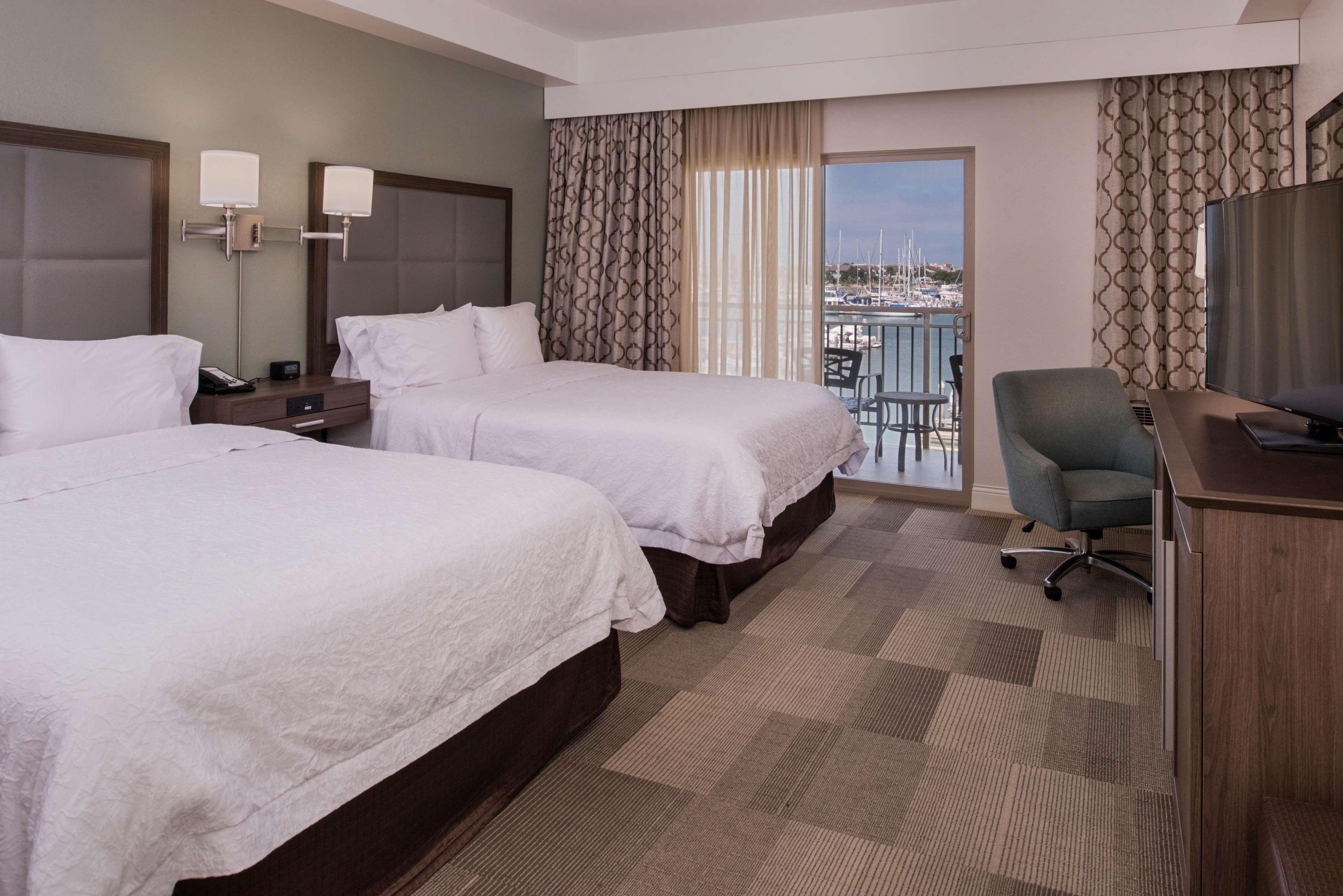 Hampton Inn Channel Islands Harbor Окснард Екстериор снимка