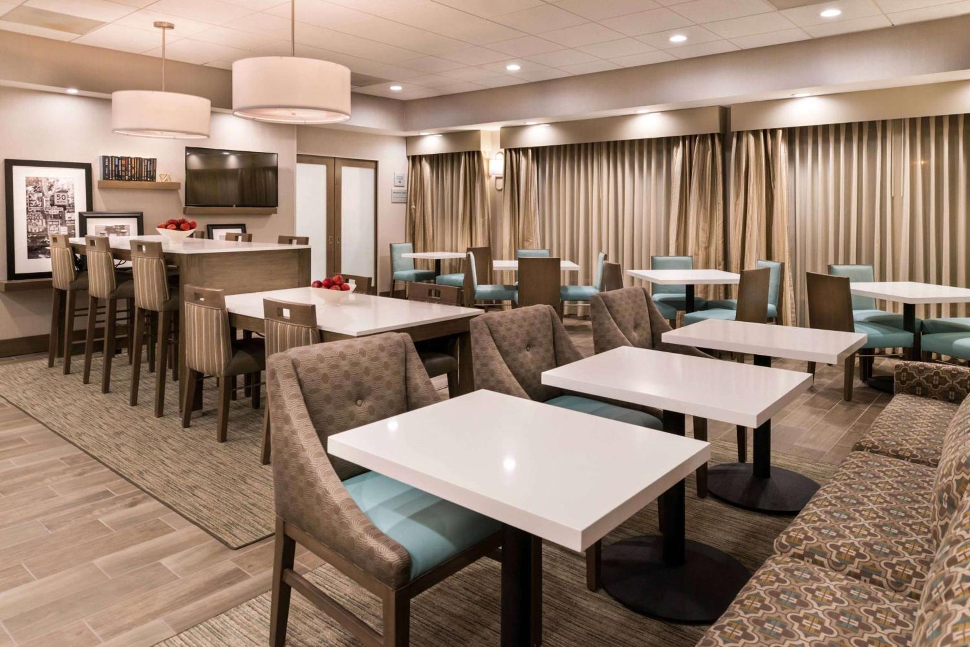 Hampton Inn Channel Islands Harbor Окснард Екстериор снимка