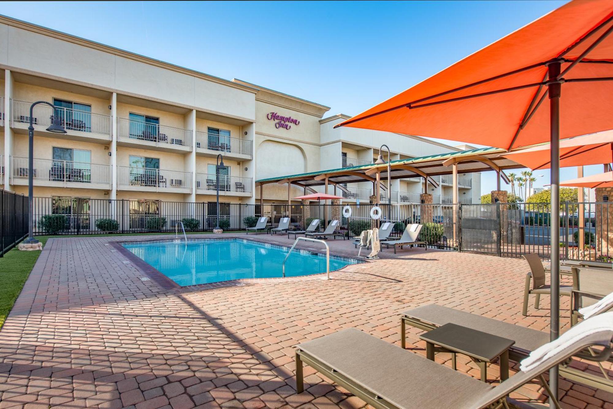 Hampton Inn Channel Islands Harbor Окснард Екстериор снимка