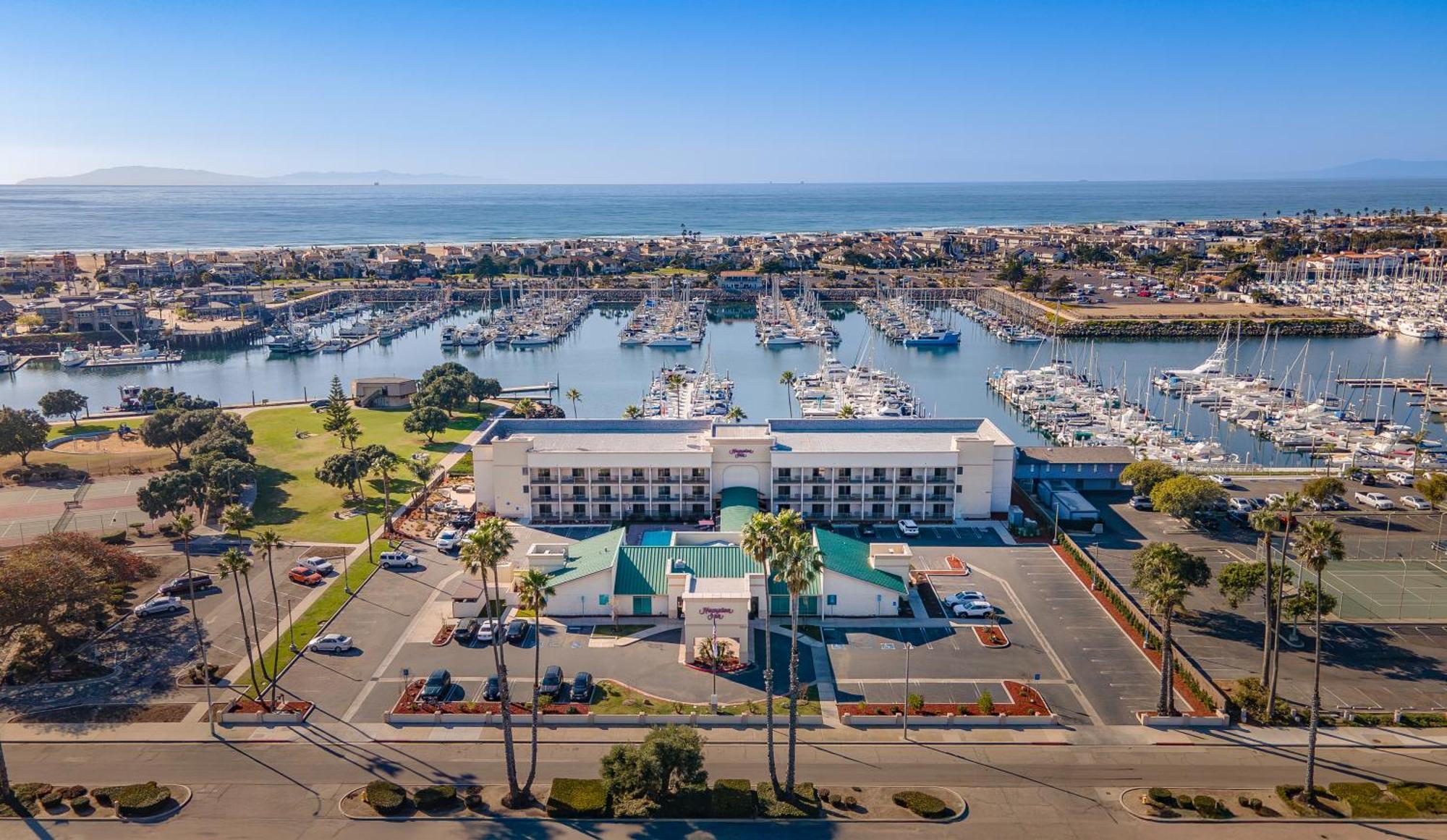 Hampton Inn Channel Islands Harbor Окснард Екстериор снимка