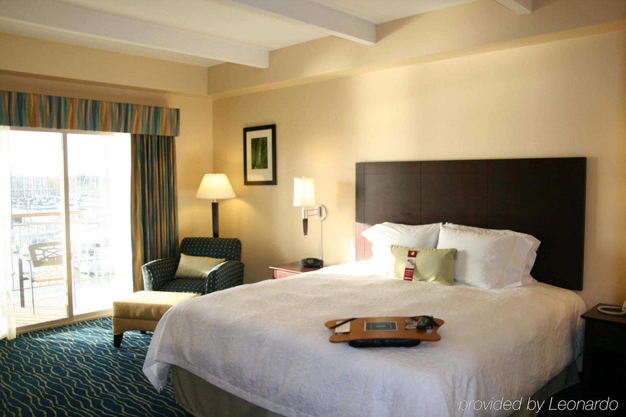 Hampton Inn Channel Islands Harbor Окснард Стая снимка